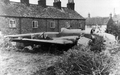 144 Sqn Hampden crash landing